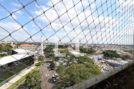 Sala - Vista de apartamento à venda com 2 quartos, 95m² em Ponte Preta, Campinas