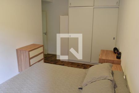 Quarto 1 de apartamento para alugar com 2 quartos, 80m² em Centro, Curitiba