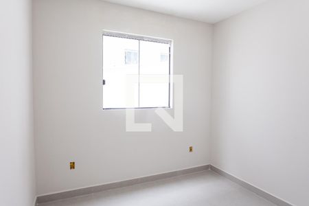 quarto 2 de casa à venda com 3 quartos, 82m² em Xangri-Lá, Contagem