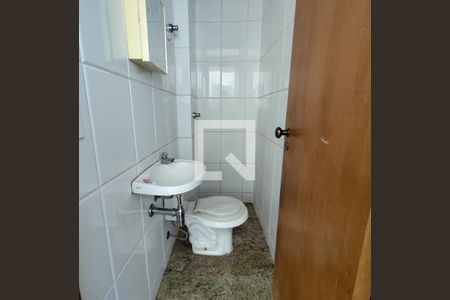 Banheiro de apartamento à venda com 3 quartos, 130m² em Anchieta, Belo Horizonte