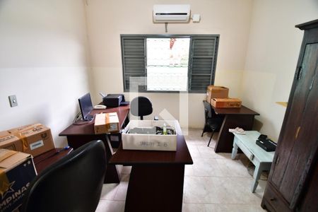 Quarto 1 de casa à venda com 7 quartos, 360m² em Jardim Santa Genebra, Campinas