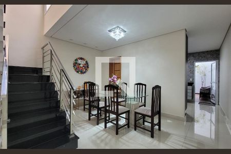 Sala de casa à venda com 3 quartos, 153m² em Vila Santa Teresa, Santo André