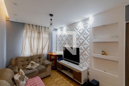 Sala  de apartamento à venda com 2 quartos, 56m² em Conjunto Residencial José Bonifácio, São Paulo