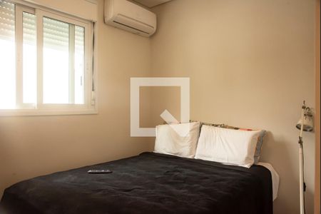 Suíte 1 de casa para alugar com 2 quartos, 84m² em Vila Clementino, São Paulo