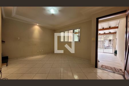 Sala de casa à venda com 4 quartos, 125m² em Jardim das Maravilhas, Santo André