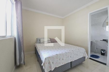 Quarto 1 suite de casa para alugar com 3 quartos, 100m² em Caixa D’agua, Salvador