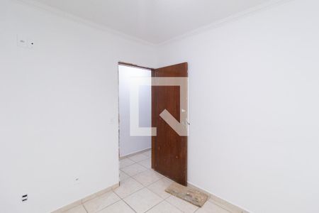 Quarto 1 de casa para alugar com 3 quartos, 100m² em Vila Veloso, Carapicuíba