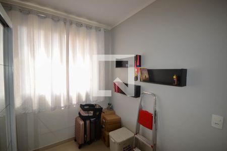 Quarto 1 de apartamento para alugar com 2 quartos, 42m² em Cerâmica, Nova Iguaçu