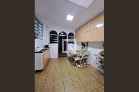 Cozinha de casa para alugar com 3 quartos, 315m² em Vila Albertina, São Paulo