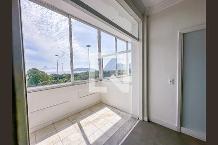 Varanda de apartamento para alugar com 6 quartos, 220m² em Flamengo, Rio de Janeiro