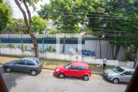 Vista da sala de estar de casa à venda com 3 quartos, 231m² em Vila Helena, Santo André