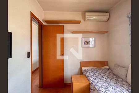 Quarto 1 de casa à venda com 3 quartos, 139m² em Vila Palmeiras, São Paulo