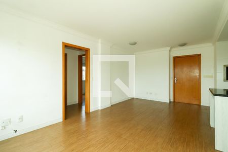 Sala de apartamento para alugar com 2 quartos, 70m² em Jardim Itu, Porto Alegre