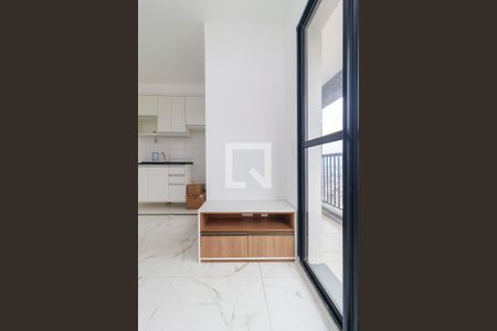Sala de apartamento para alugar com 2 quartos, 46m² em Parque Maria Helena, São Paulo