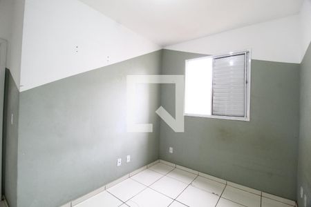 Quarto 2 de apartamento para alugar com 2 quartos, 50m² em Shopping Park, Uberlândia