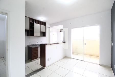 Sala de apartamento para alugar com 2 quartos, 50m² em Shopping Park, Uberlândia