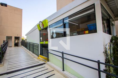 Apartamento à venda com 114m², 3 quartos e 2 vagas Apartamento à venda com 114m², 3 quartos e 2 vagasÁrea comum - Mini Mercado