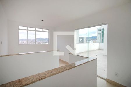 Sala de Estar de apartamento à venda com 2 quartos, 130m² em Sagrada Família, Belo Horizonte