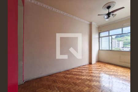 Sala de apartamento para alugar com 2 quartos, 80m² em Praça da Bandeira, Rio de Janeiro