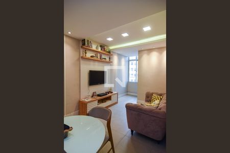 Sala de apartamento à venda com 2 quartos, 82m² em Alcantara, Niterói