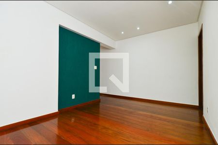 Sala de apartamento para alugar com 2 quartos, 55m² em Cidade Nova, Belo Horizonte