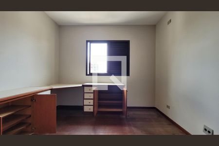 Quarto de apartamento à venda com 3 quartos, 168m² em Jardim, Santo André