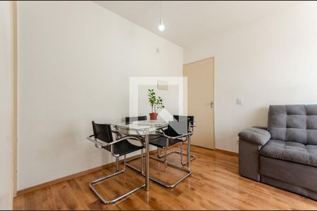 Sala de apartamento à venda com 2 quartos, 48m² em Vila Cruz das Almas, São Paulo