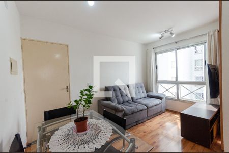 Sala de apartamento à venda com 2 quartos, 48m² em Vila Cruz das Almas, São Paulo