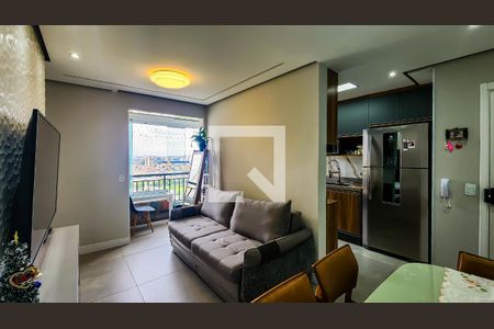 Sala de apartamento à venda com 3 quartos, 55m² em Jardim Tupanci, Barueri