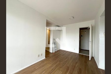 Sala de apartamento para alugar com 2 quartos, 50m² em Vila Santa Catarina, São Paulo