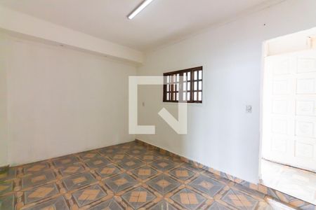 Sala  de casa para alugar com 3 quartos, 268m² em Km 18, Osasco