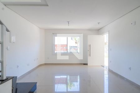 Sala de casa para alugar com 3 quartos, 126m² em Hípica, Porto Alegre