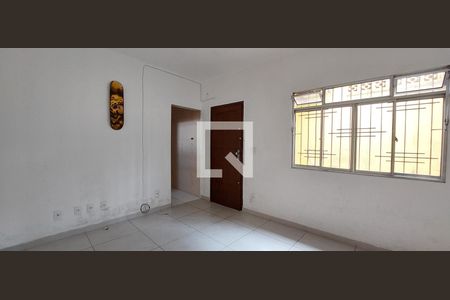 Sala de casa à venda com 3 quartos, 70m² em Vila Vitória, Santo André