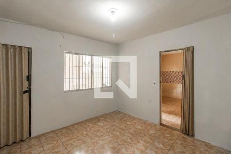 Quarto de casa para alugar com 1 quarto, 32m² em Burgo Paulista, São Paulo