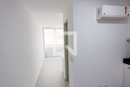 Studio de kitnet/studio para alugar com 0 quarto, 28m² em Camorim, Rio de Janeiro