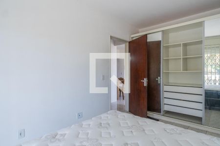 Quarto 2 de apartamento para alugar com 2 quartos, 50m² em Medianeira, Porto Alegre