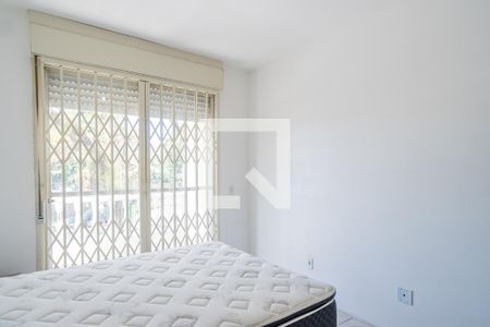 Quarto 2 de apartamento para alugar com 2 quartos, 50m² em Medianeira, Porto Alegre