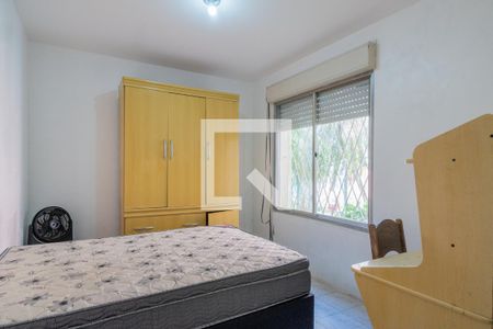 Quarto 1 de apartamento para alugar com 2 quartos, 50m² em Medianeira, Porto Alegre