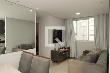 Sala de apartamento para alugar com 2 quartos, 43m² em Cidade Líder, São Paulo