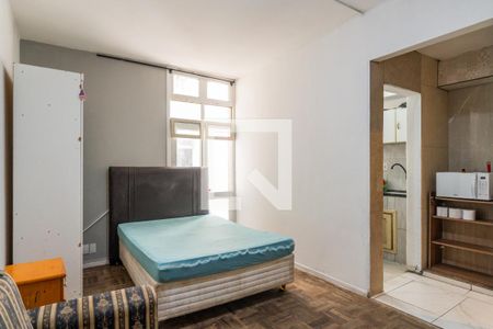 Sala/Quarto de apartamento à venda com 1 quarto, 35m² em Farroupilha, Porto Alegre