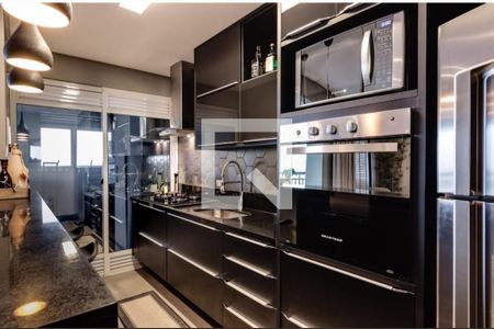 Cozinha de apartamento para alugar com 2 quartos, 84m² em Parque Reboucas, São Paulo