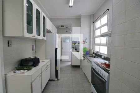 Apartamento para alugar com 130m², 3 quartos e 1 vaga Apartamento para alugar com 130m², 3 quartos e 1 vagaCozinha