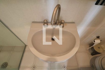 Apartamento para alugar com 130m², 3 quartos e 1 vaga Apartamento para alugar com 130m², 3 quartos e 1 vagaBanheiro Suíte