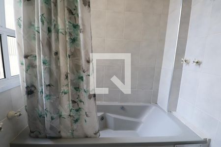 Apartamento para alugar com 130m², 3 quartos e 1 vaga Apartamento para alugar com 130m², 3 quartos e 1 vagaBanheiro Social
