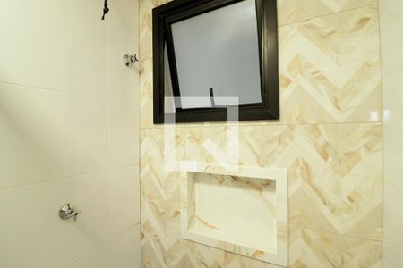 Apartamento à venda com 45m², 2 quartos e 1 vaga Apartamento à venda com 45m², 2 quartos e 1 vagaBanheiro Social