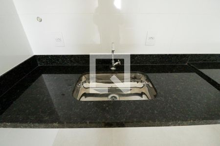 Apartamento à venda com 45m², 2 quartos e 1 vaga Apartamento à venda com 45m², 2 quartos e 1 vagaCozinha e Área de Serviço