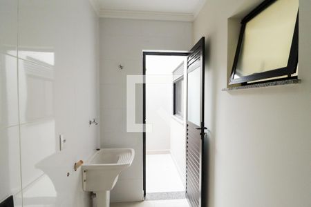 Apartamento à venda com 45m², 2 quartos e 1 vaga Apartamento à venda com 45m², 2 quartos e 1 vagaCozinha e Área de Serviço