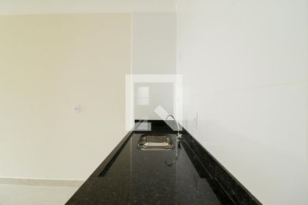 Apartamento à venda com 45m², 2 quartos e 1 vaga Apartamento à venda com 45m², 2 quartos e 1 vagaCozinha e Área de Serviço