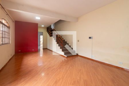 Sala de casa para alugar com 3 quartos, 256m² em Jardim Colibri, Cotia