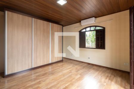 Quarto 1 de casa para alugar com 3 quartos, 256m² em Jardim Colibri, Cotia